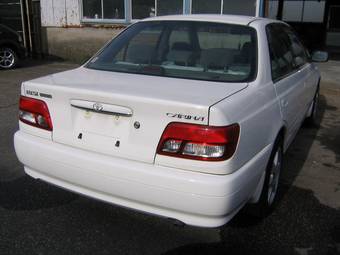 1999 Toyota Carina Pics