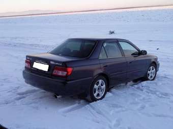 1999 Toyota Carina Pictures