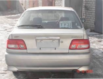 2000 Carina