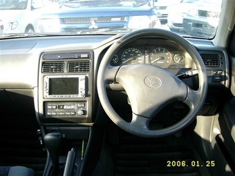 2000 Carina