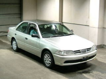 2000 Carina
