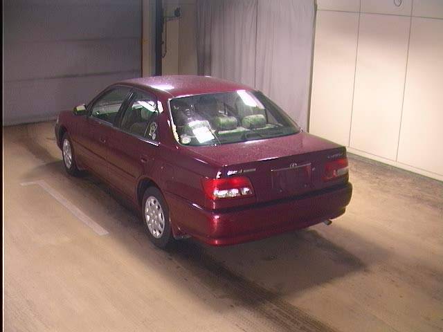 2000 Toyota Carina