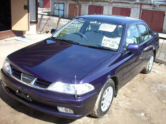 2000 Toyota Carina