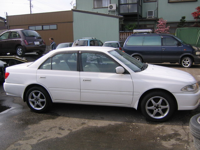 2000 Toyota Carina