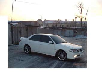 2000 Toyota Carina