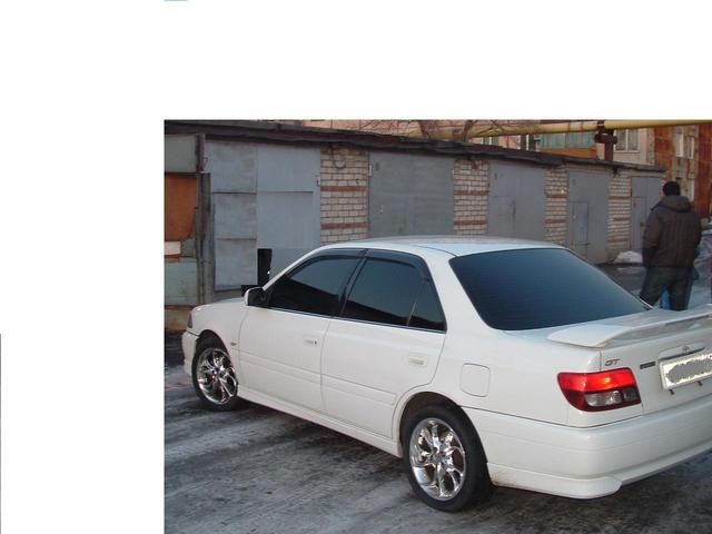 2000 Toyota Carina