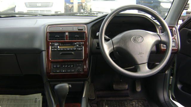 2000 Toyota Carina