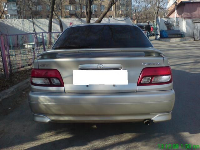 2000 Toyota Carina