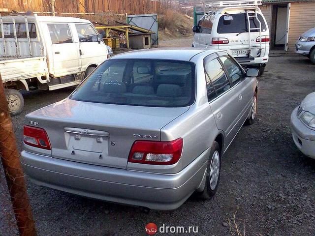2000 Toyota Carina
