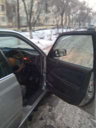 2000 Carina
