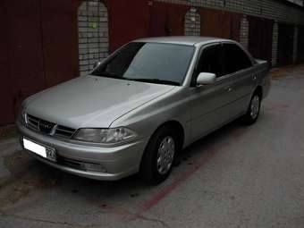 2000 Carina