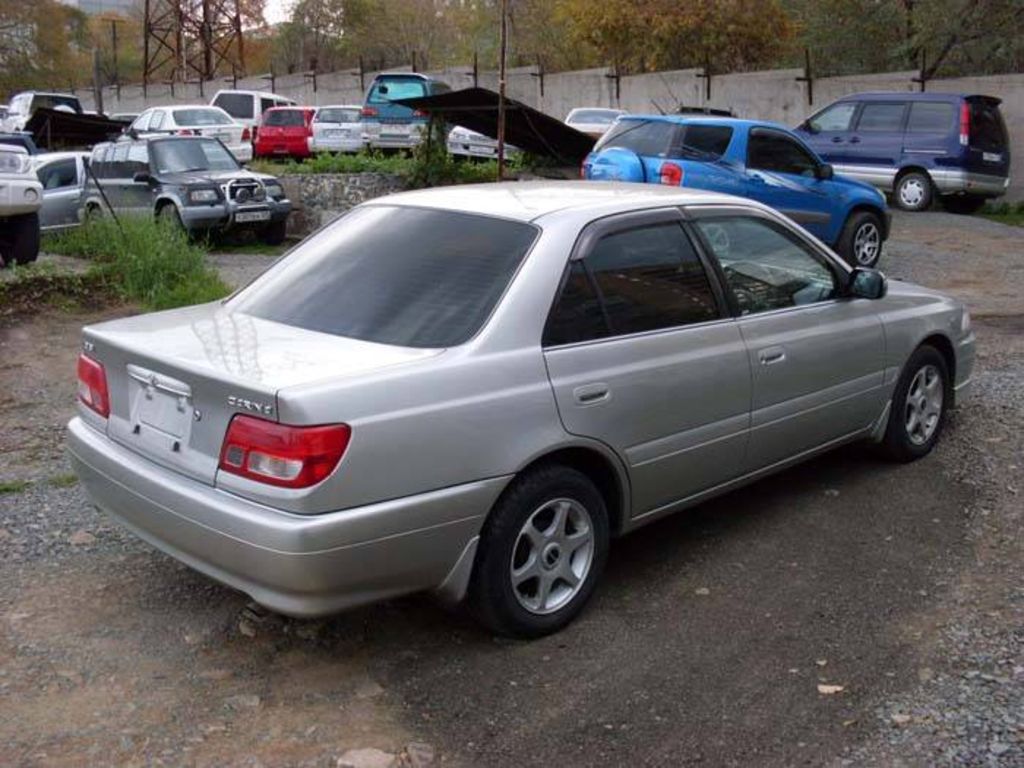2000 Toyota Carina