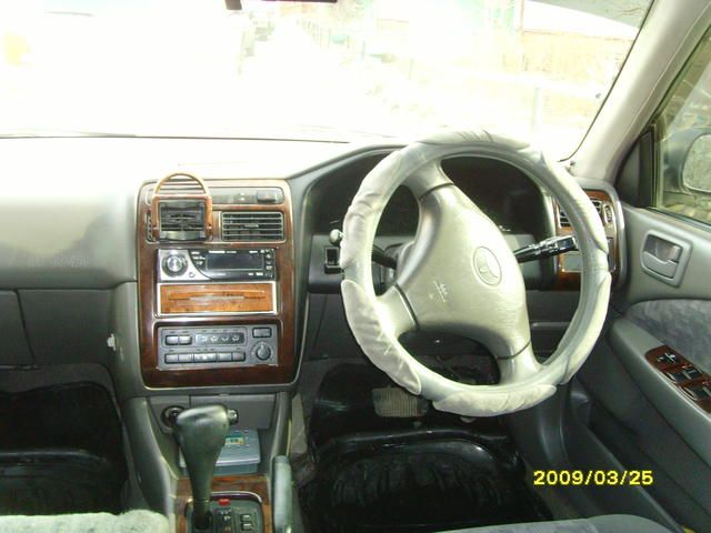 2000 Toyota Carina