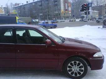 2000 Carina