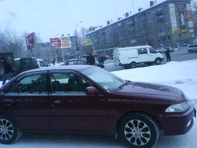 2000 Toyota Carina