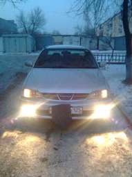 2000 Carina