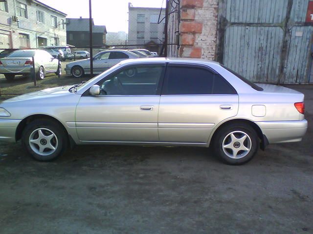 2000 Toyota Carina