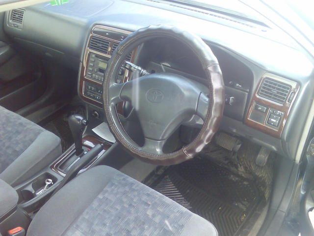 2000 Toyota Carina