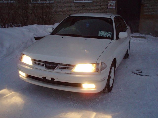 2000 Toyota Carina