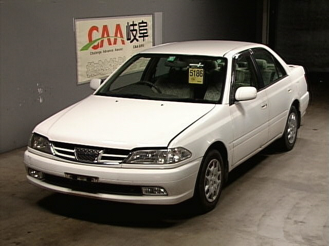 2000 Toyota Carina Photos