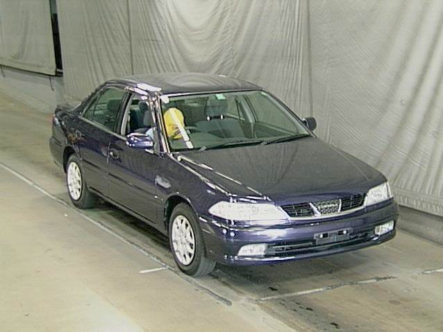 2000 Toyota Carina Pictures