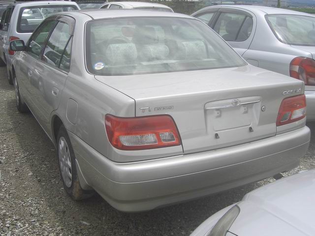 2000 Toyota Carina Pictures