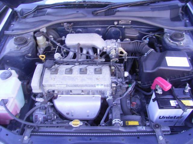 2000 Toyota Carina Photos