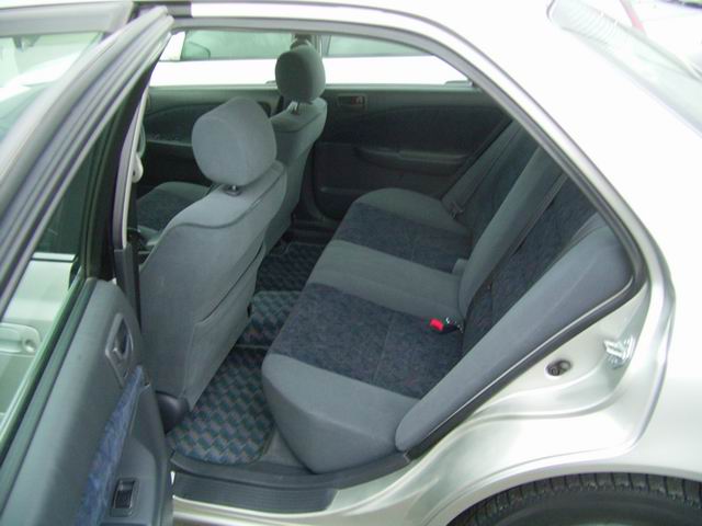 2000 Toyota Carina Pictures