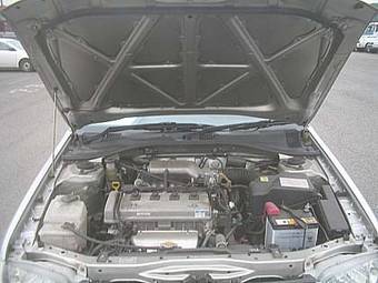 2000 Toyota Carina Pictures