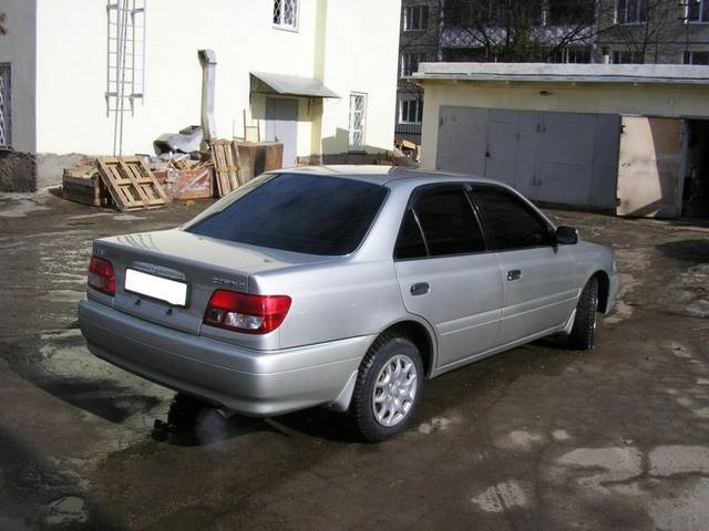 2001 Toyota Carina