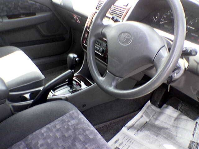 2001 Toyota Carina