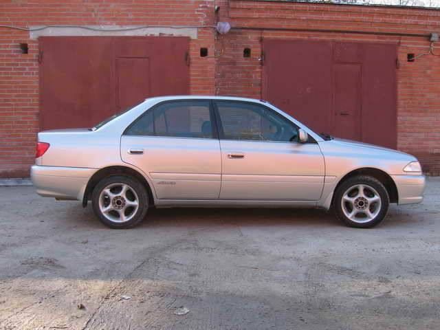 2001 Toyota Carina