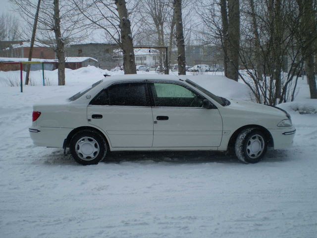 2001 Toyota Carina