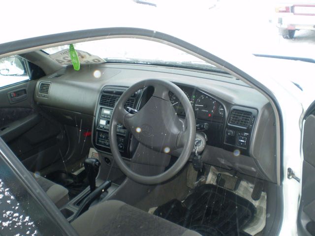 2001 Toyota Carina