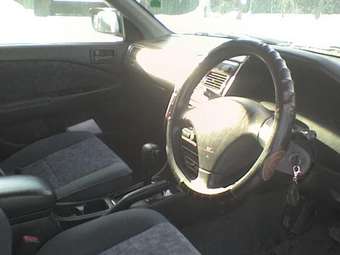 2001 Carina