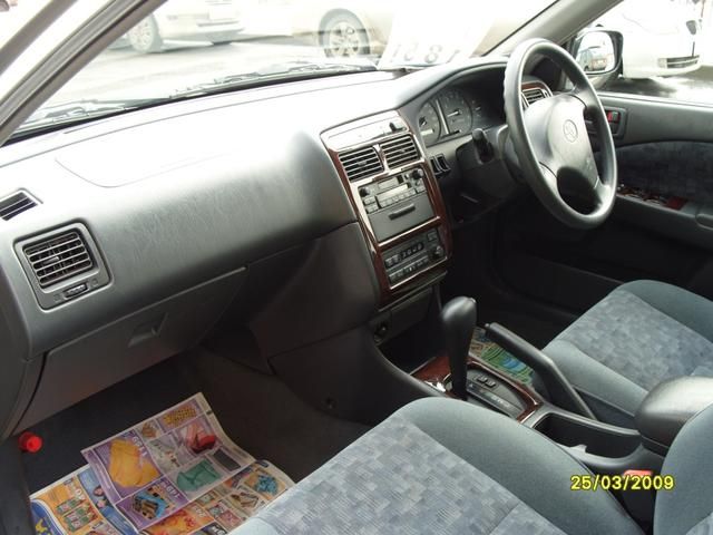 2001 Toyota Carina