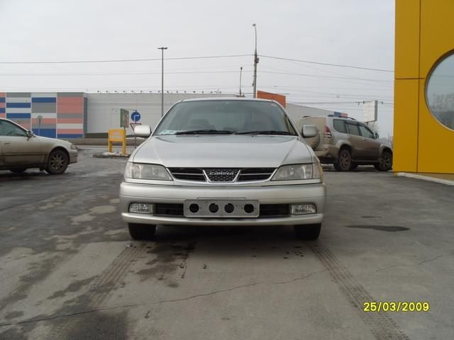 2001 Toyota Carina