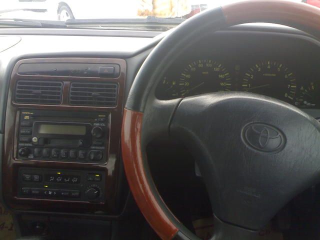 2001 Toyota Carina