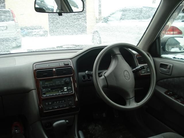 2001 Toyota Carina