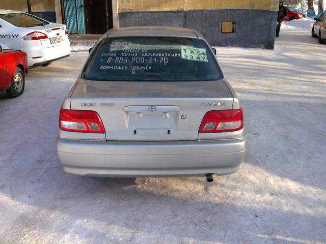 2001 Toyota Carina