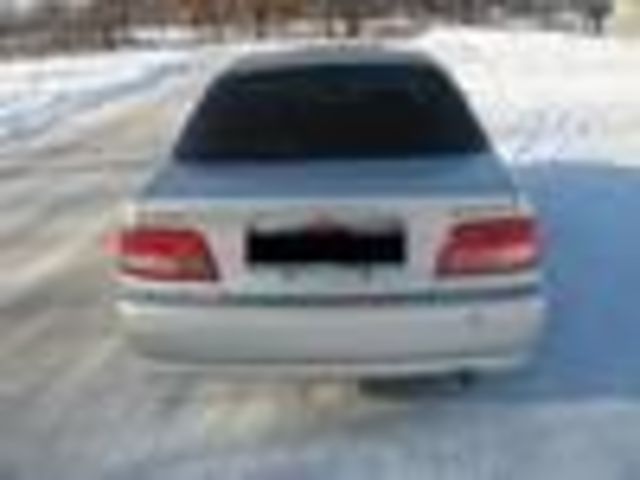 2001 Toyota Carina