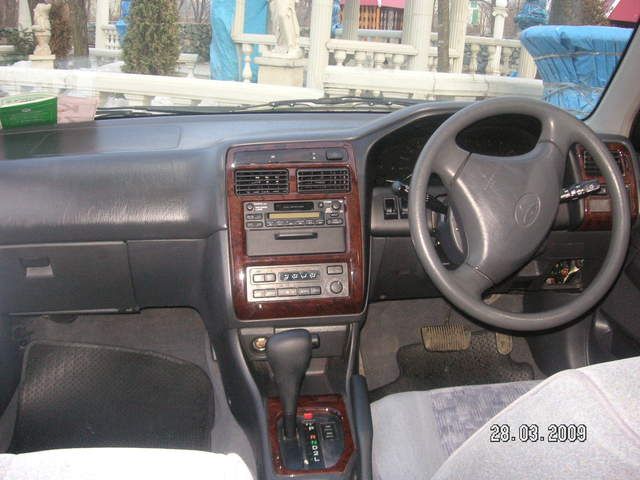 2001 Toyota Carina