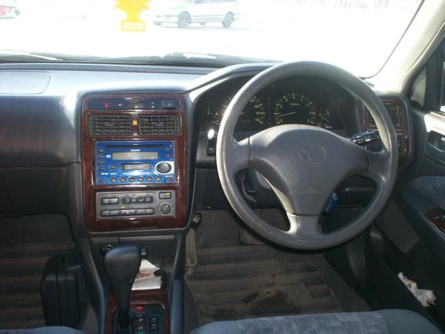 2001 Toyota Carina