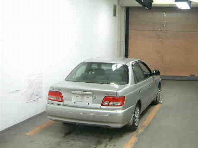 2001 Toyota Carina Pictures