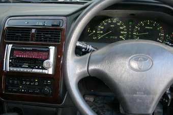 2001 Toyota Carina Wallpapers