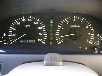 2001 Toyota Carina Pics