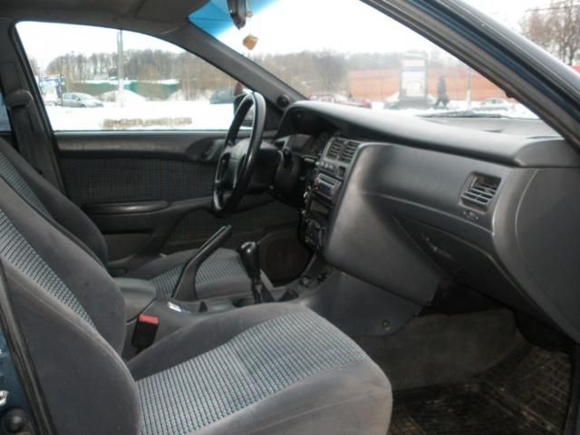 1994 Toyota Carina E