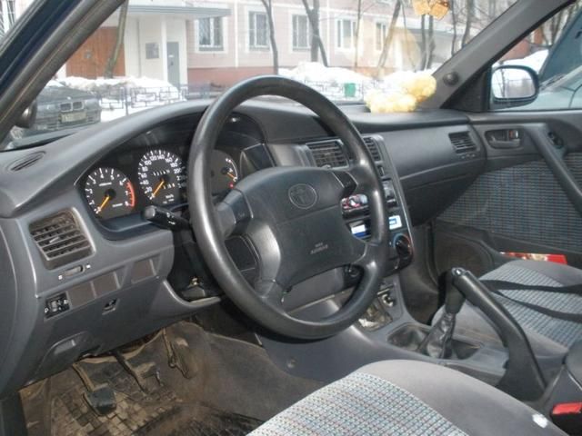 1994 Toyota Carina E