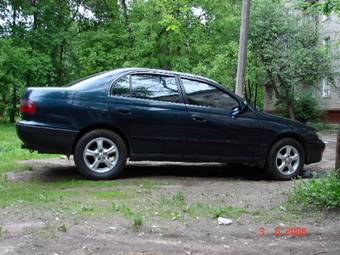 Toyota Carina E