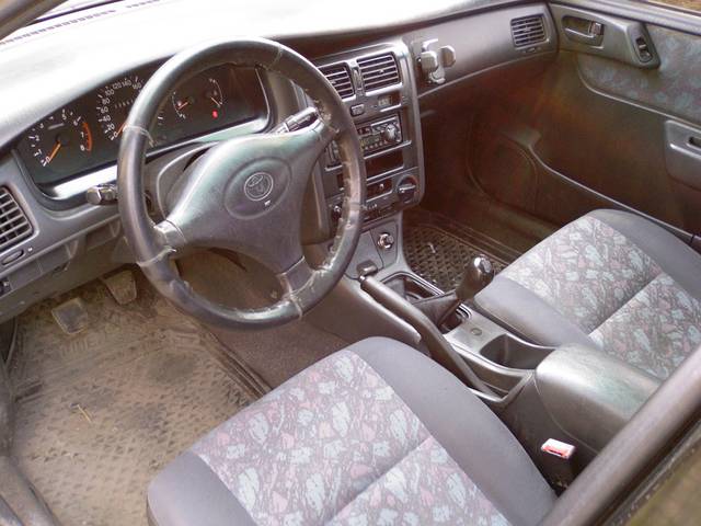 1997 Toyota Carina E
